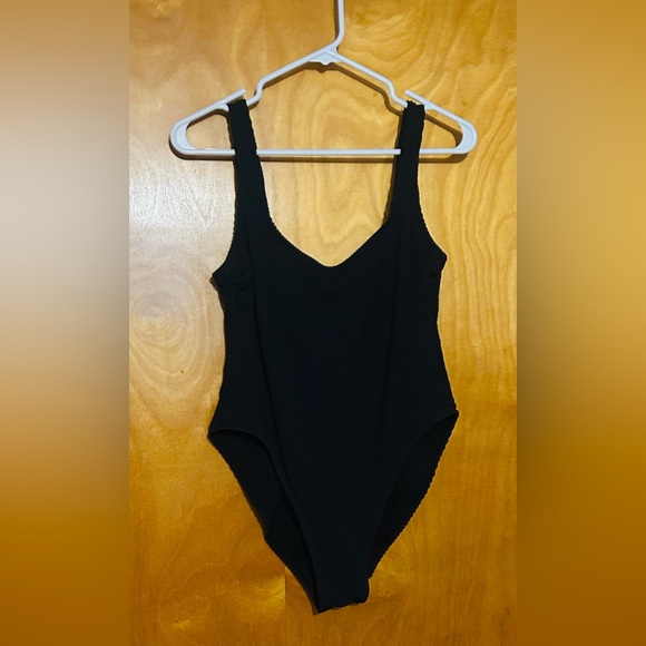 No Boundaries Black Women's One Piece Swimsuit - Picture 1 of 3